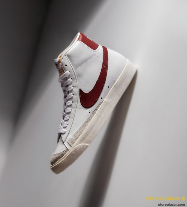 Nike Blazer Mid